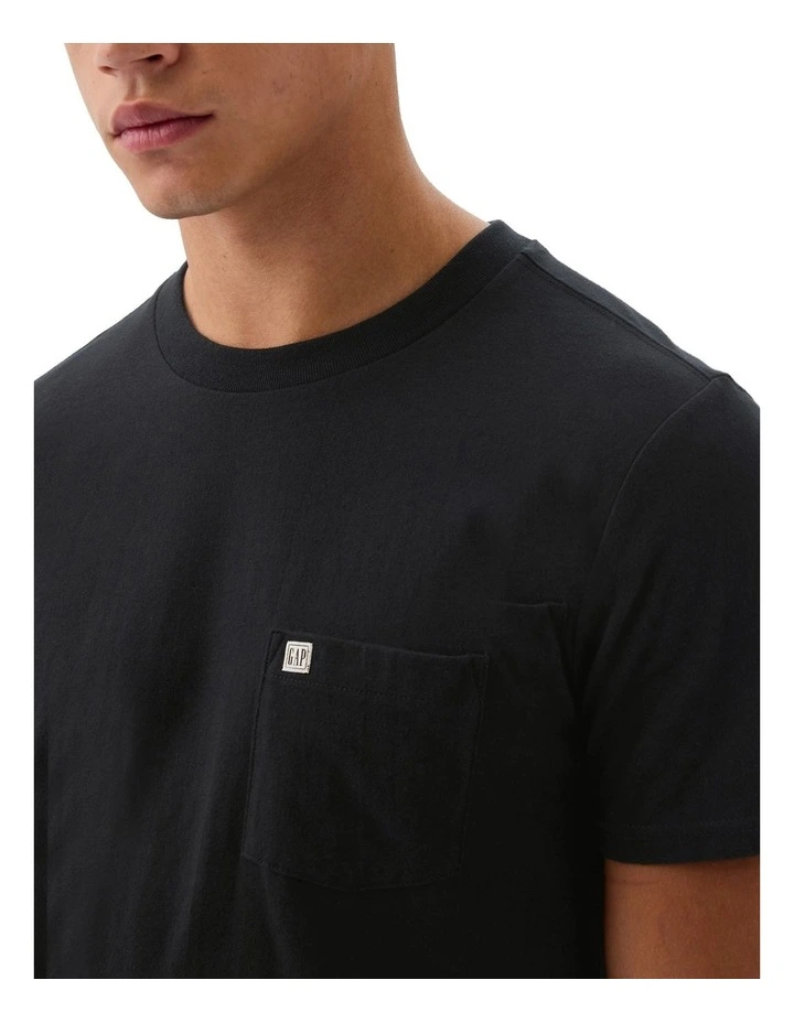 Intl - F Short Sleeves Pkt Logo T-shirt in Black image 3