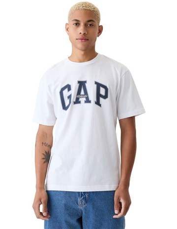 Optic White colour