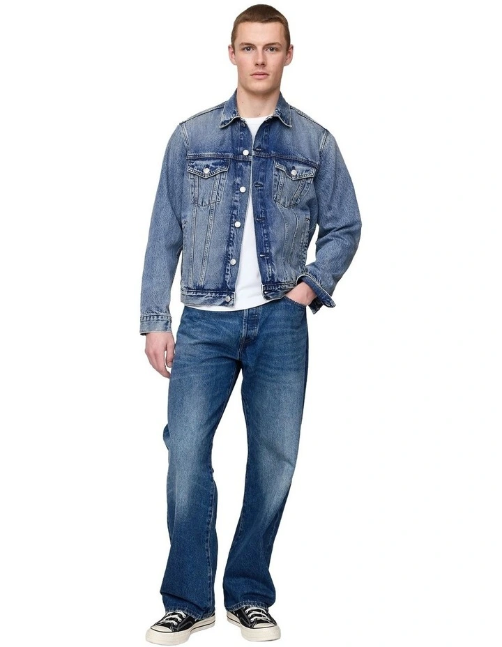 Icon Denim Jacket Sp22 in Medium Wash image 4