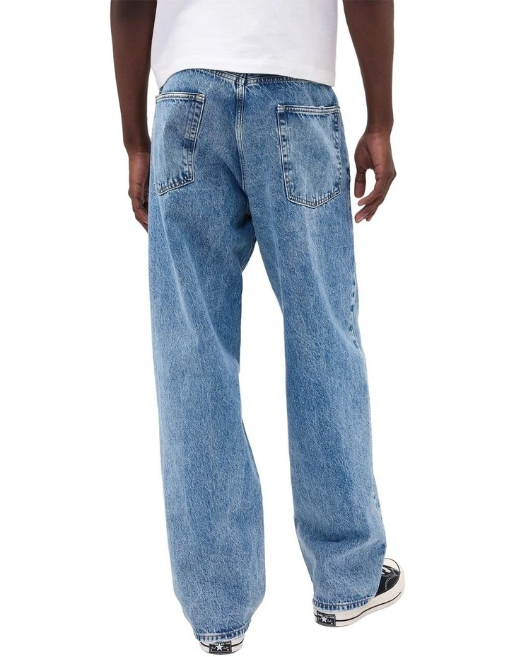 Lt Dest Fa24 Baggy Fit Jeans in Light Wash image 2