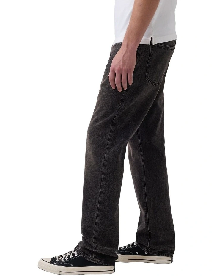 Relaxed Straight 5Packet Jeans Pant Sp26 in Shadow Worn image 3