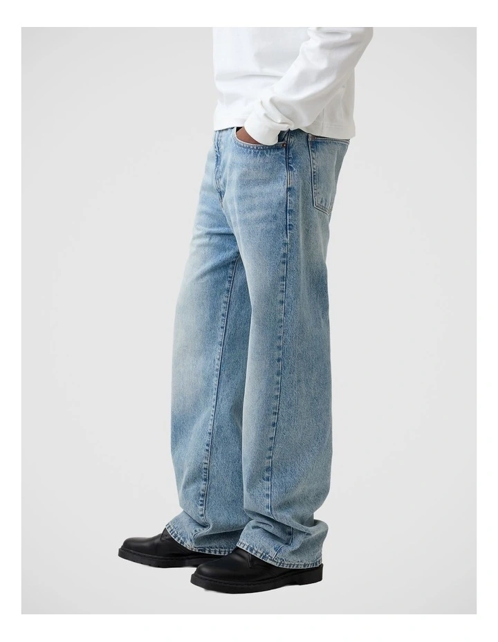 '90s Loose Jeans image 3