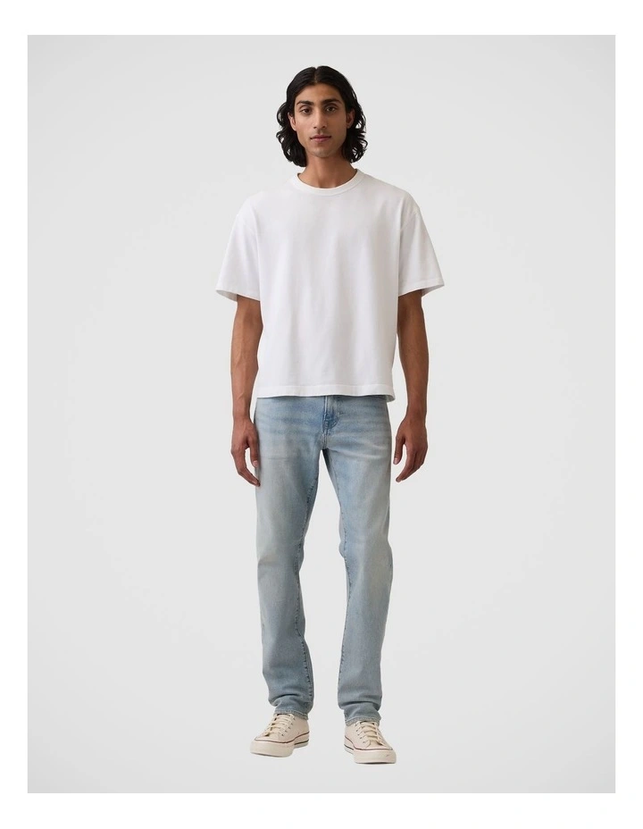 Slim Jeans in Light Wash image 4