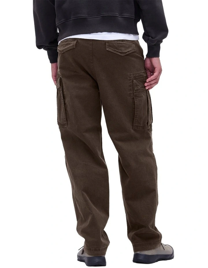 Relaxed Fit Cargo Pant Fa25 in Brown image 2