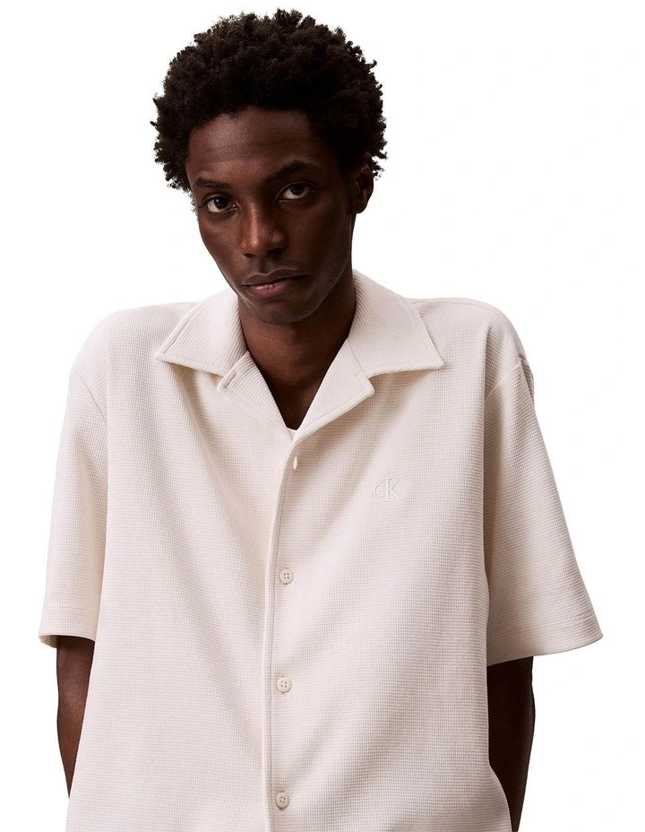 Short Sleeve Cotton Waffle Camp Shirt in Tofu image 3