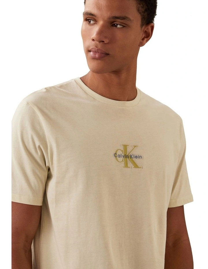 Monologo Graphic Short Sleeve Crewneck Tee in Cream image 3