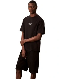 Short Sleeve 16S Relaxed Fit Graphic Tee in Black