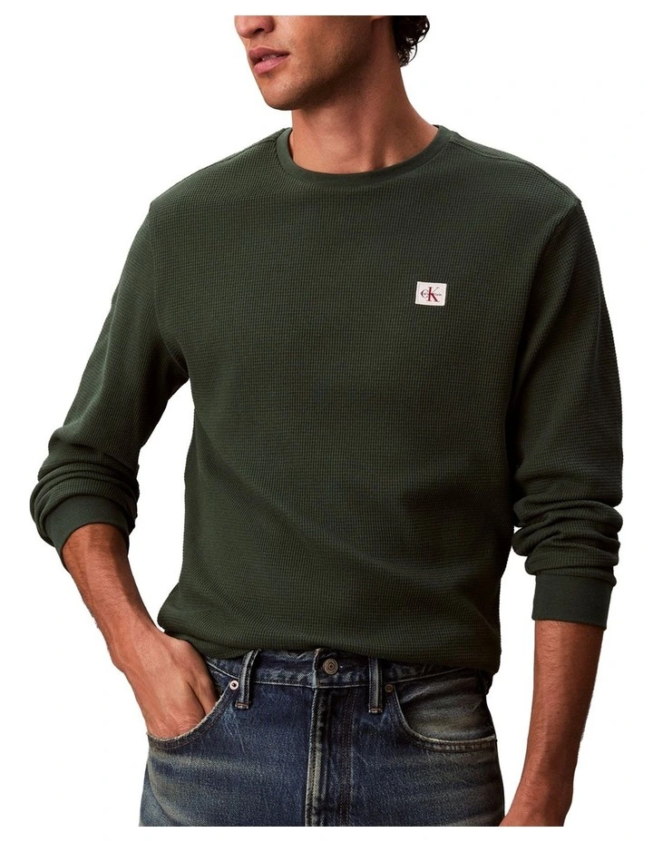 Badge Waffle Long Sleeves Tee in Green image 3