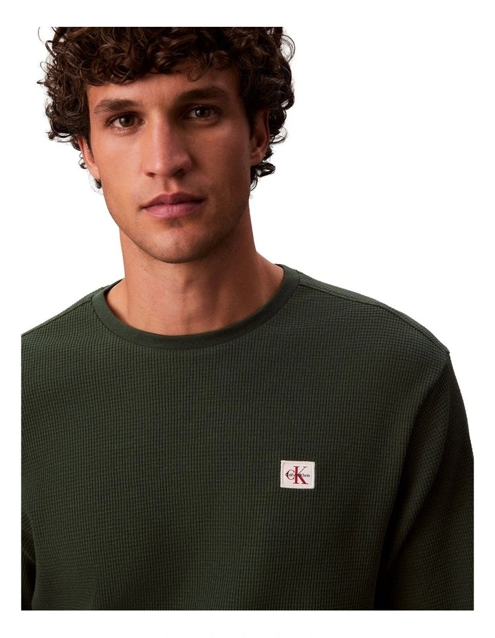 Badge Waffle Long Sleeves Tee in Green image 4