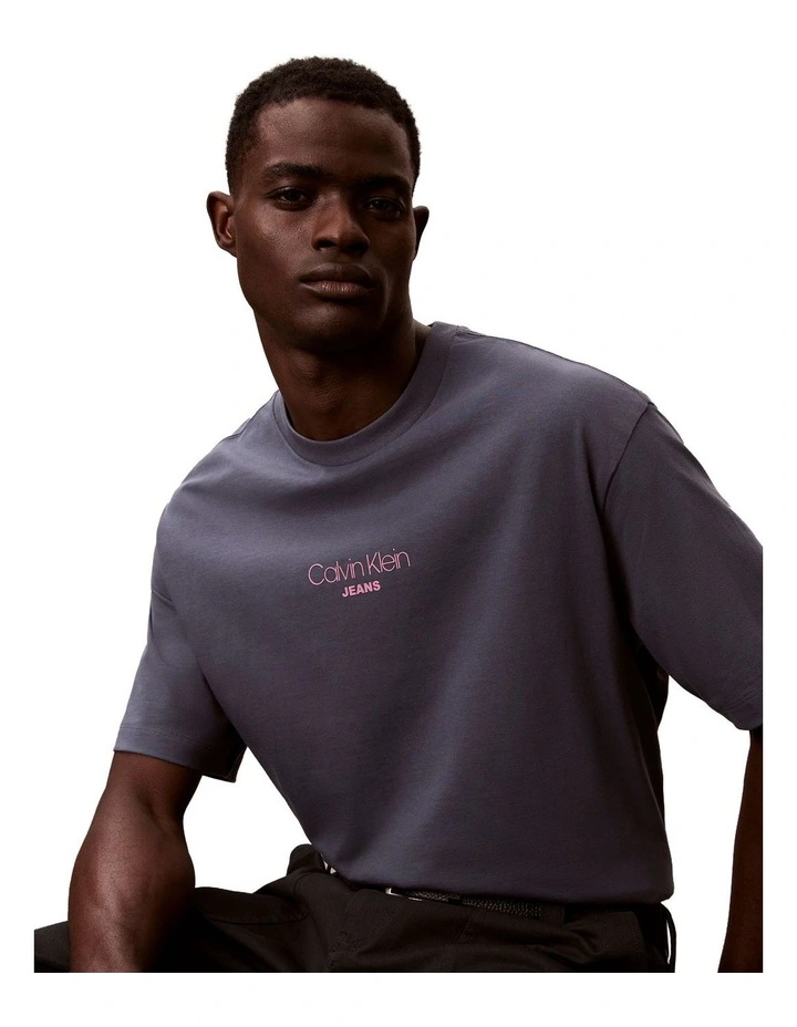 Short sleeves Relaxed Fit Graphic Tee in Blue image 3