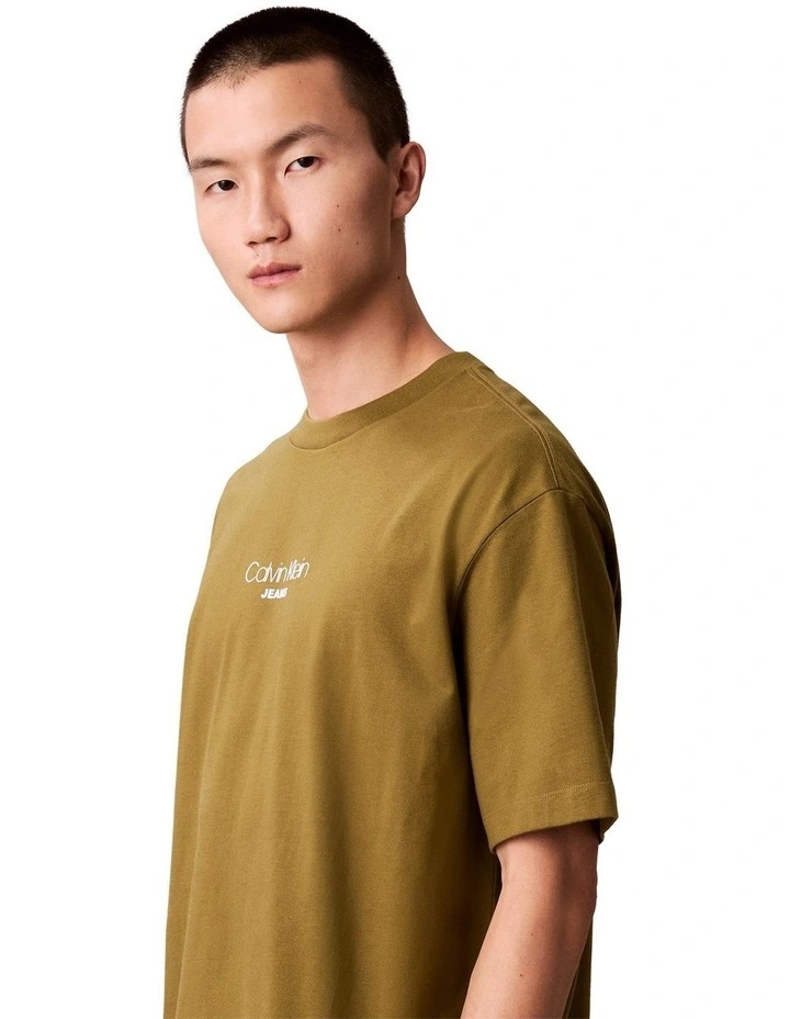 Short Sleeve Relaxed Fit Graphic Tee in Green image 3
