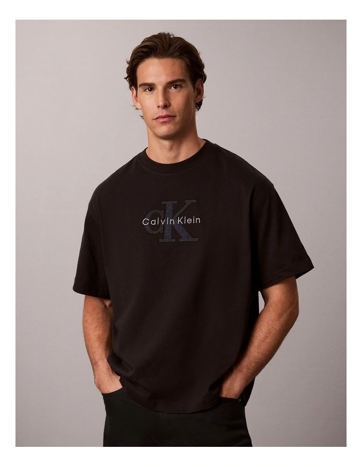 Short Sleeve Relaxed Denim Washed Monologo Graphic T-shirt image 1