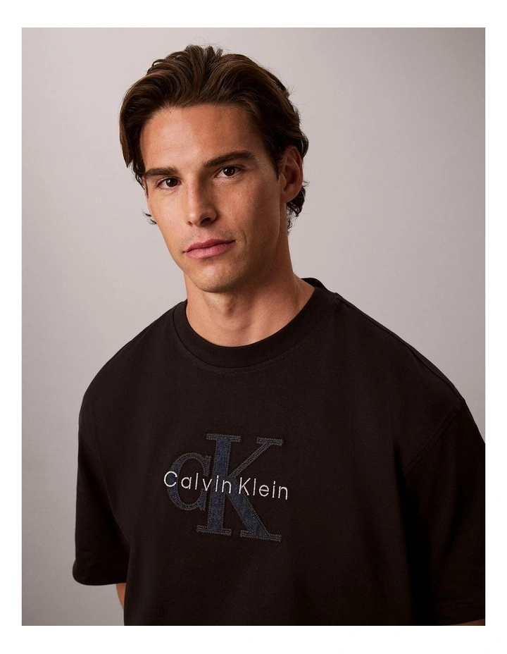 Short Sleeve Relaxed Denim Washed Monologo Graphic T-shirt image 2