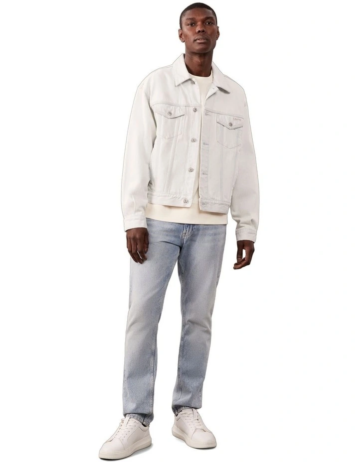 205 Trucker Jacket in 90'S Bleachout image 2