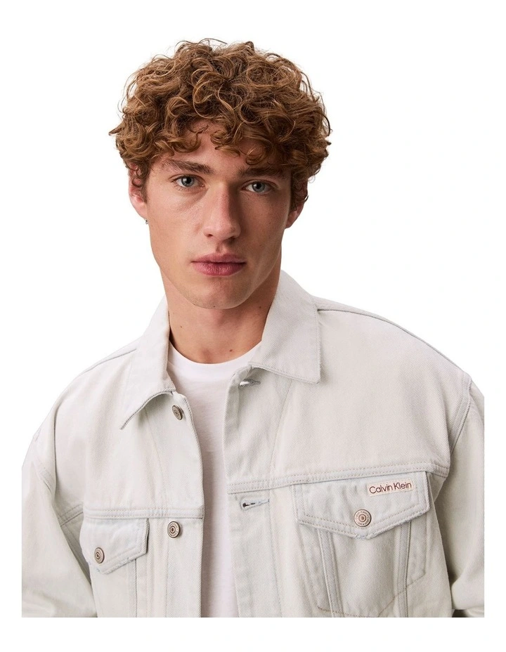 205 Trucker Jacket in 90'S Bleachout image 5