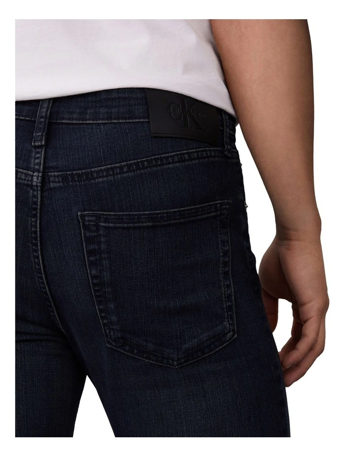 Skinny Jean in Blue image 3