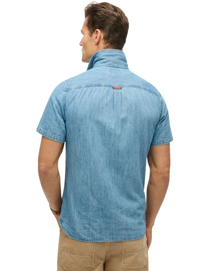 Essential Short Sleeve Denim Shirt in Vintage Wash image 2
