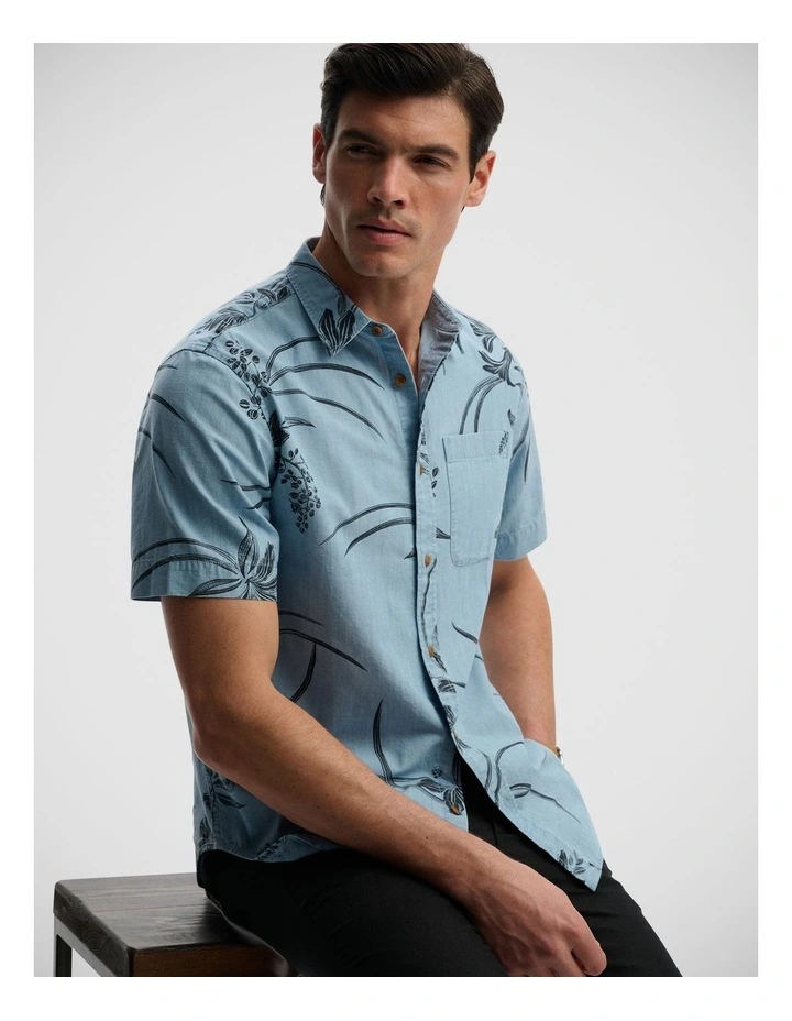 Vintage Loom Short Sleeve Shirt in Mid Wash Blue Hawaiian image 4