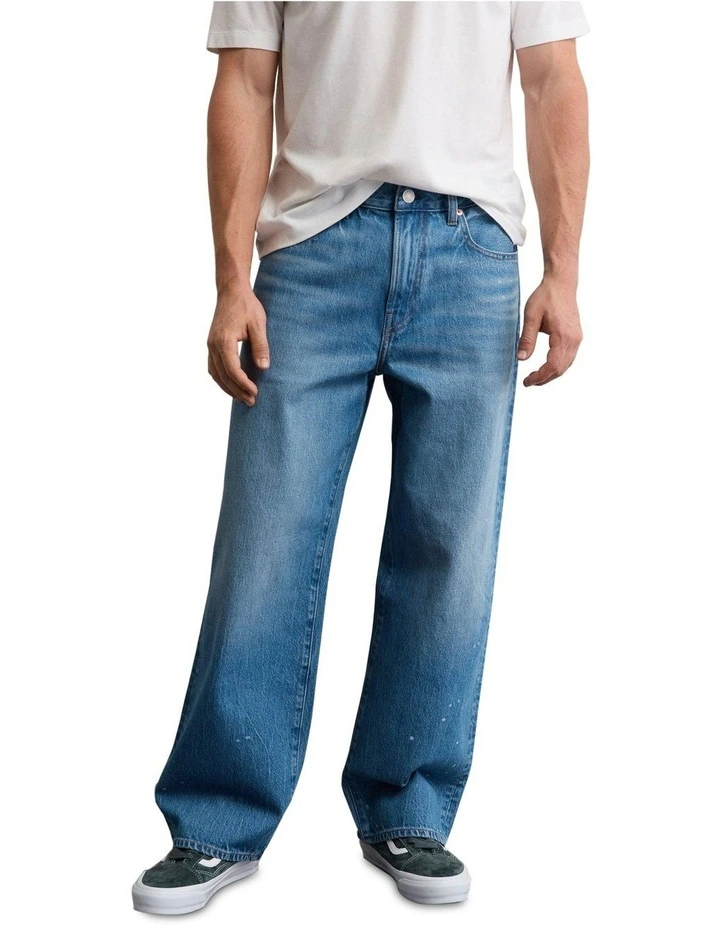 Loose Jeans in Brilliant Blue image 1