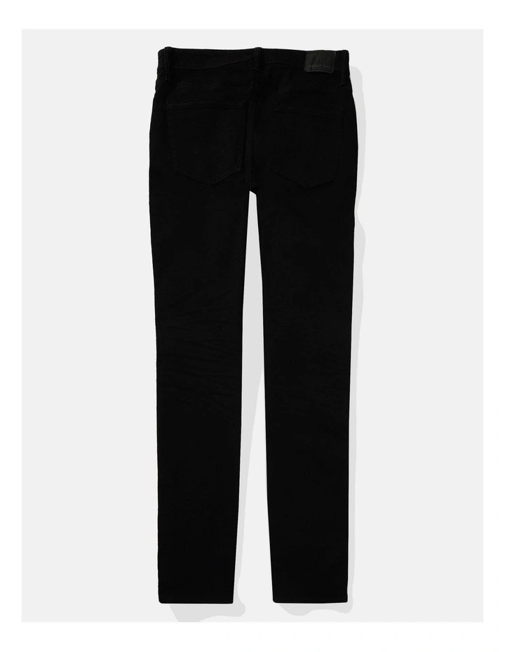 Flex Slim Jean in Always Black image 4