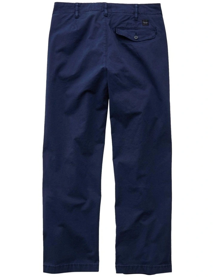Flex Loose Lived-In Khaki Pant in Classic Navy image 4