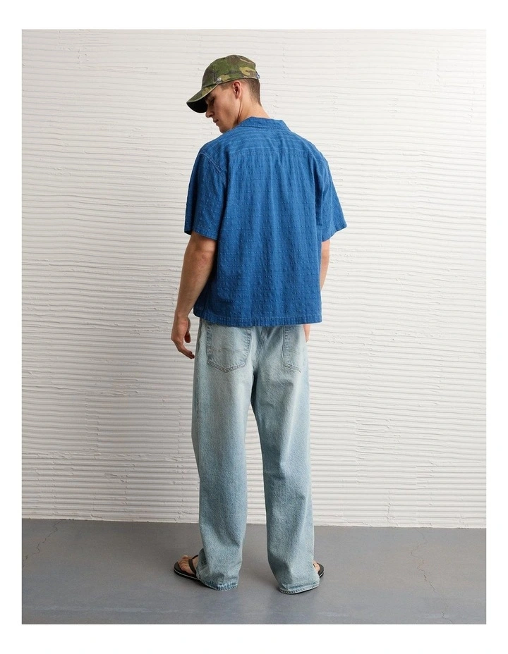Relaxed Short-Sleeve Button-Up Shirt in Blue image 2