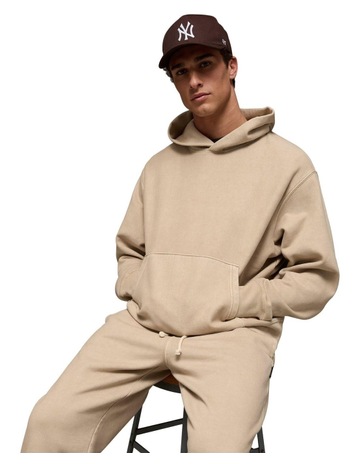 Dune Khaki colour