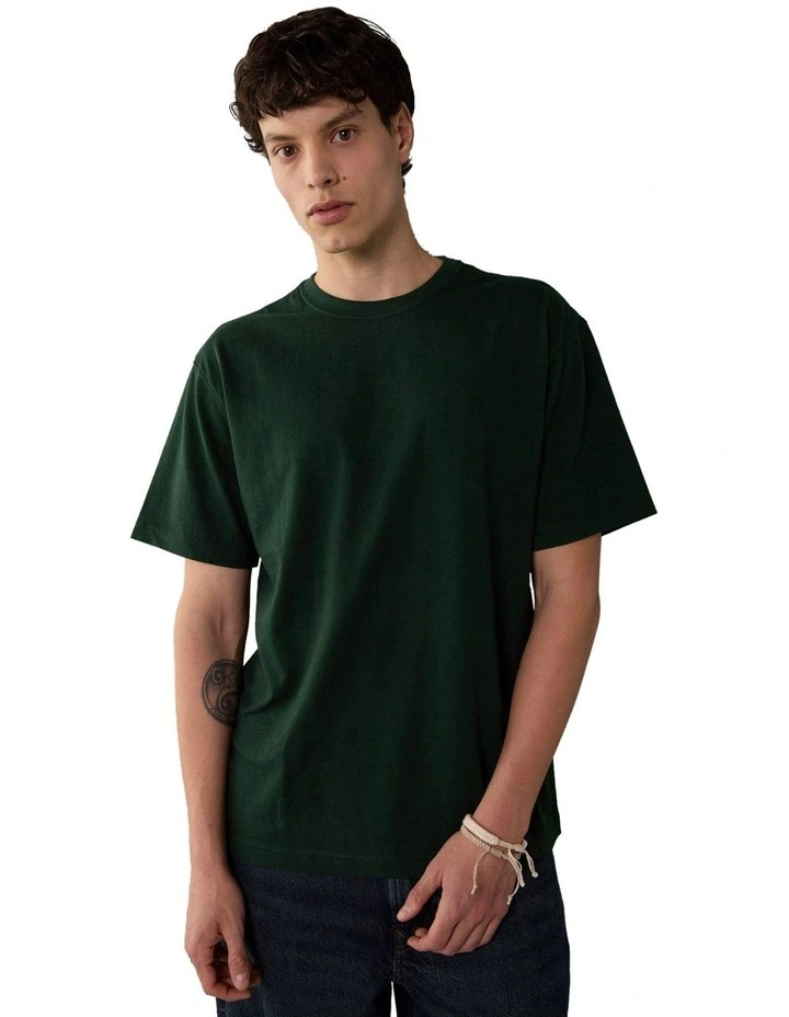 Icon T-shirt in Island Pine image 1