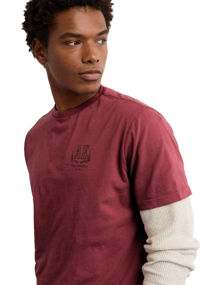 Logo Graphic T-shirt in Red image 1