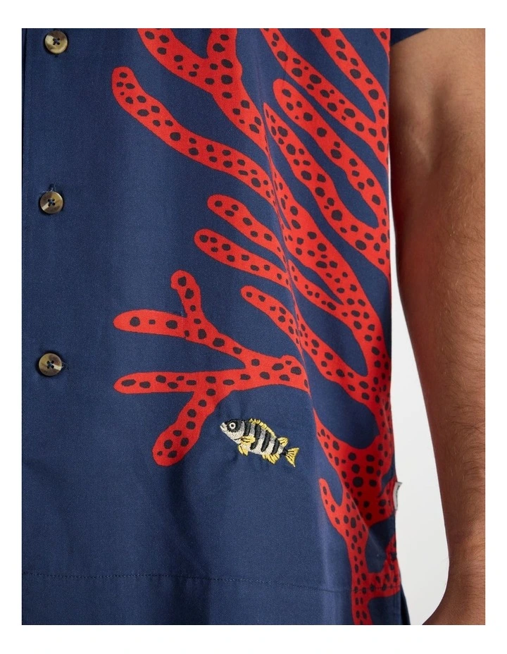 Against The Coral Shirt in Navy Multi image 4