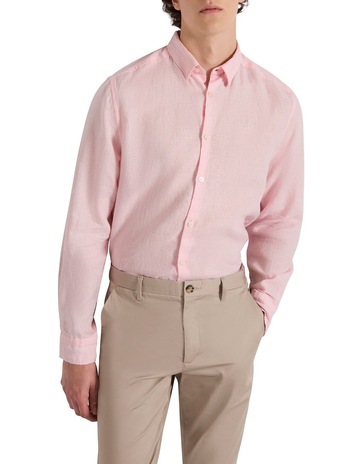 Pink colour