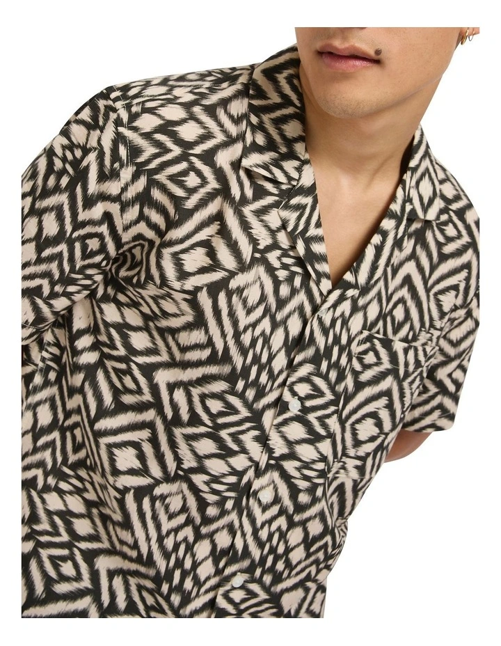 Mykonos Linen Blend Shirt in Carbon image 3