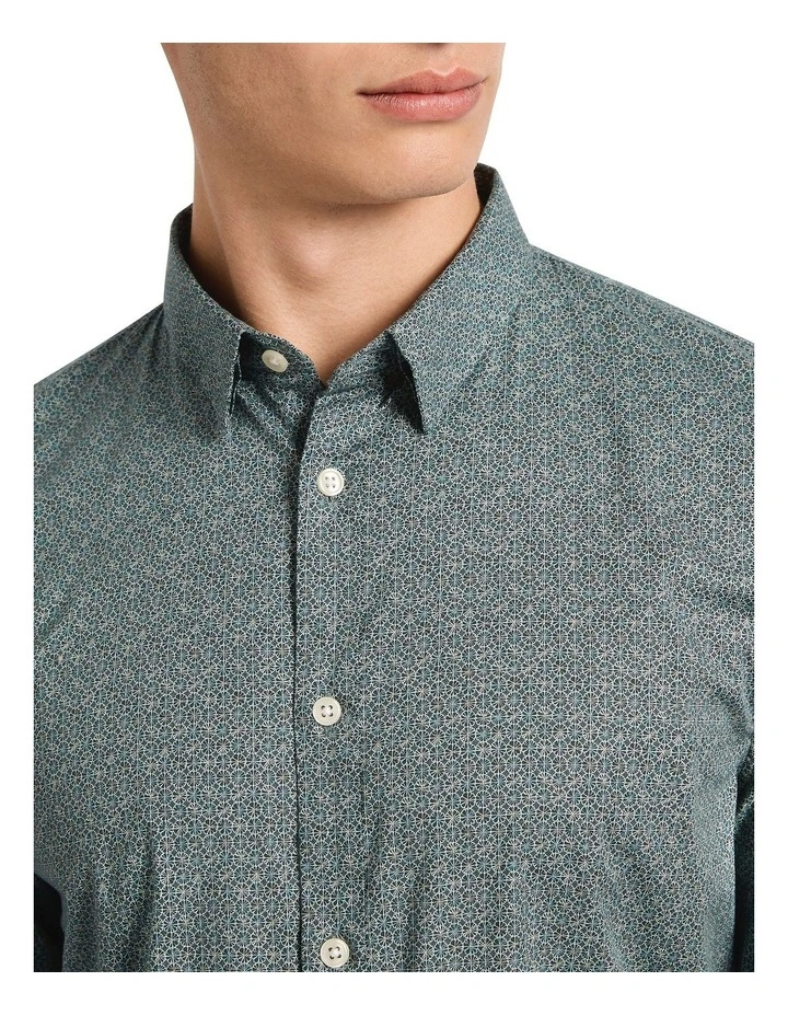 Escape Plan Smart Shirt in Green Multi image 4