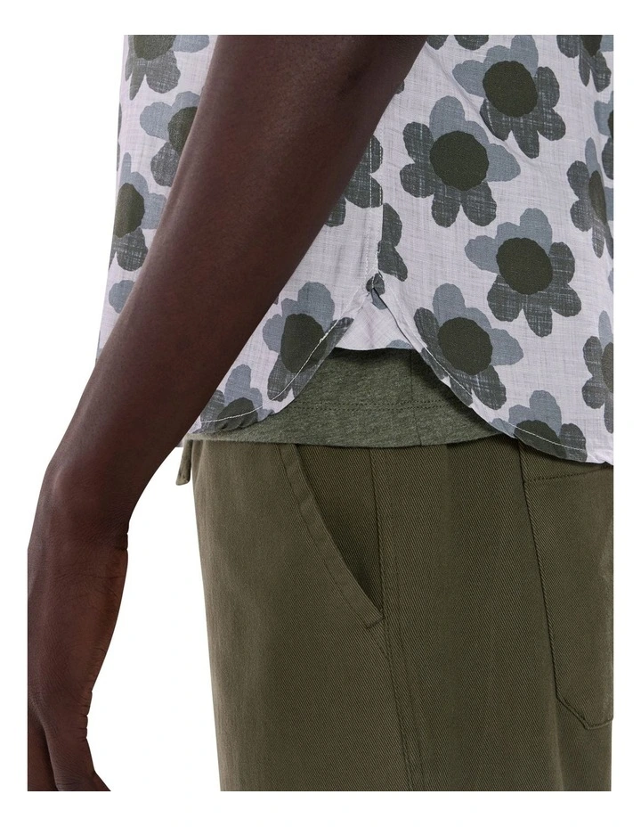 Daisy Circles Shirt in Green Multi image 3