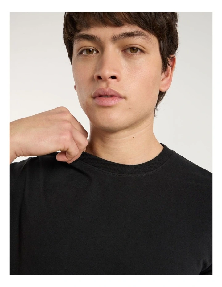 Reese Regular Fit Tee in Black image 3