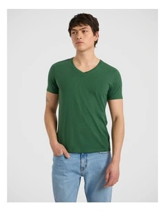 Marle Arnie V Neck Tee in Racing Green
