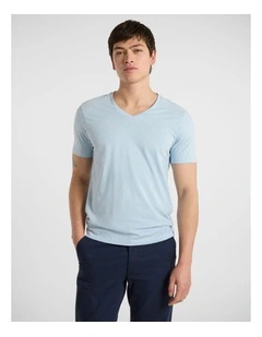 Marle Arnie V Neck in Light Blue Marle