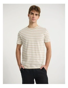 Justin Stripe Tee in Latte Stripe