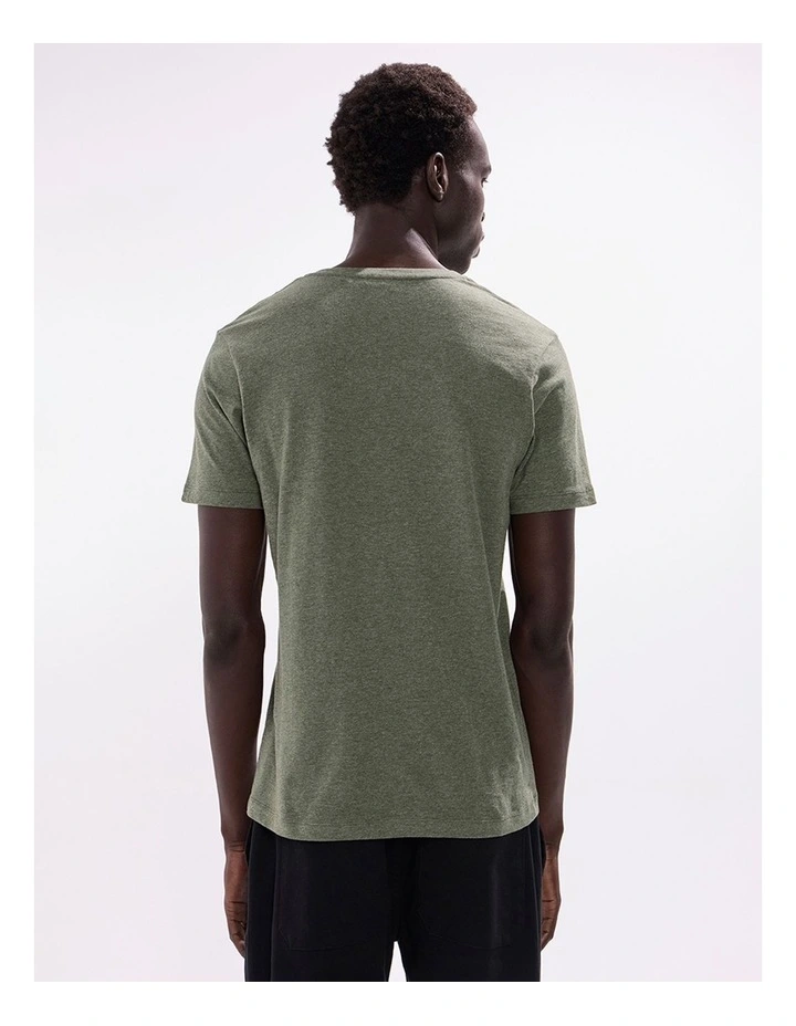Marle Arnie V Neck in Forest Marle image 4