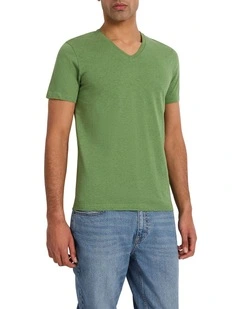 Marle Arnie V Neck in Turf Marle