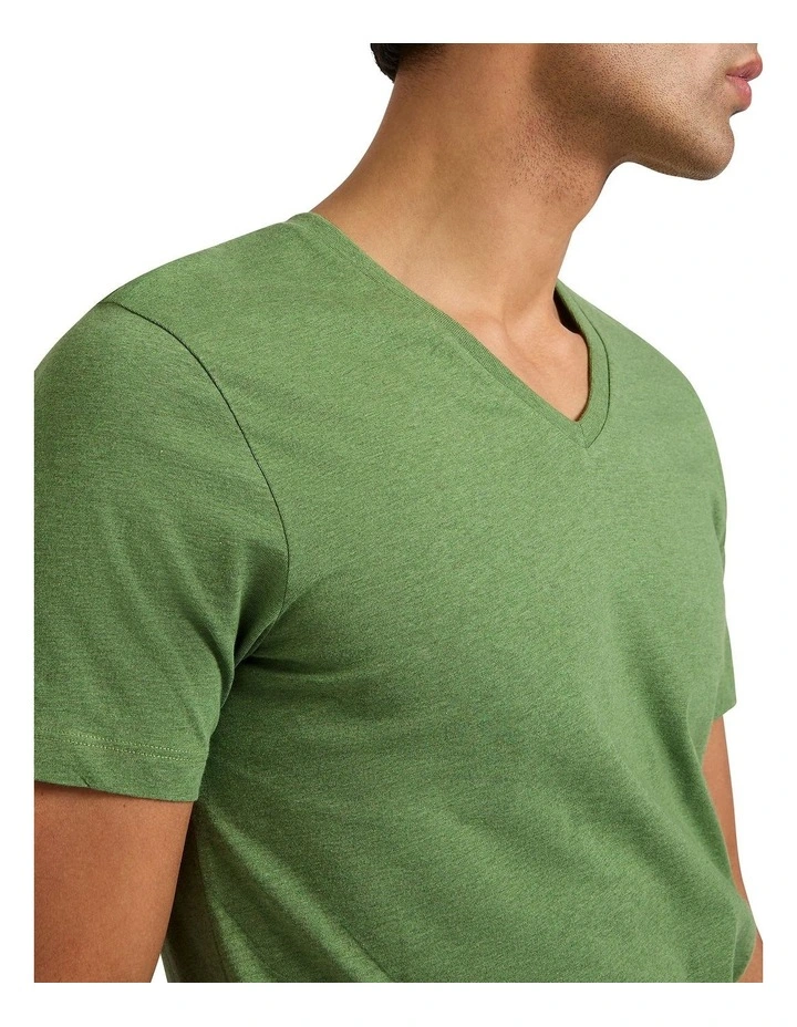 Marle Arnie V Neck in Turf Marle image 3