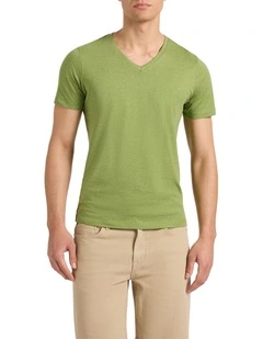 Marle Arnie V Neck in Leaf Green