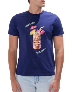 Sundowner Tee in Navy