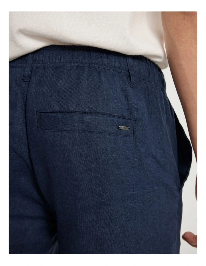 Jasper Linen Pant in Navy image 3