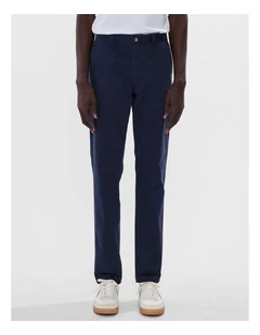 Brayden Slim Fit Chino Pant in Navy