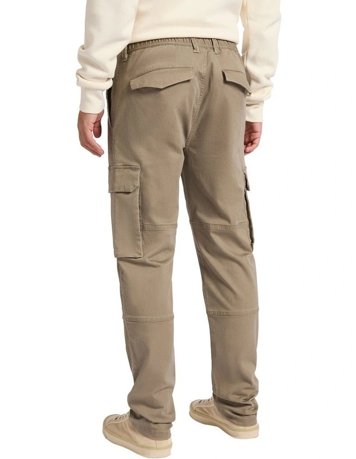 Tony Cargo Pant in Vintage Khaki image 2