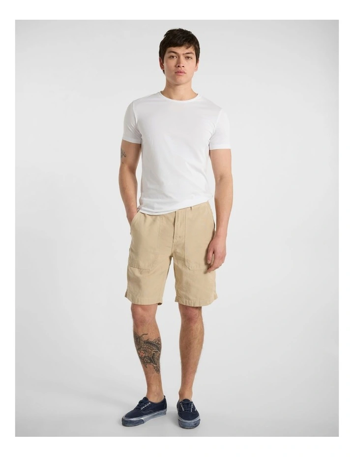 Romagna Utility Short in Latte image 2