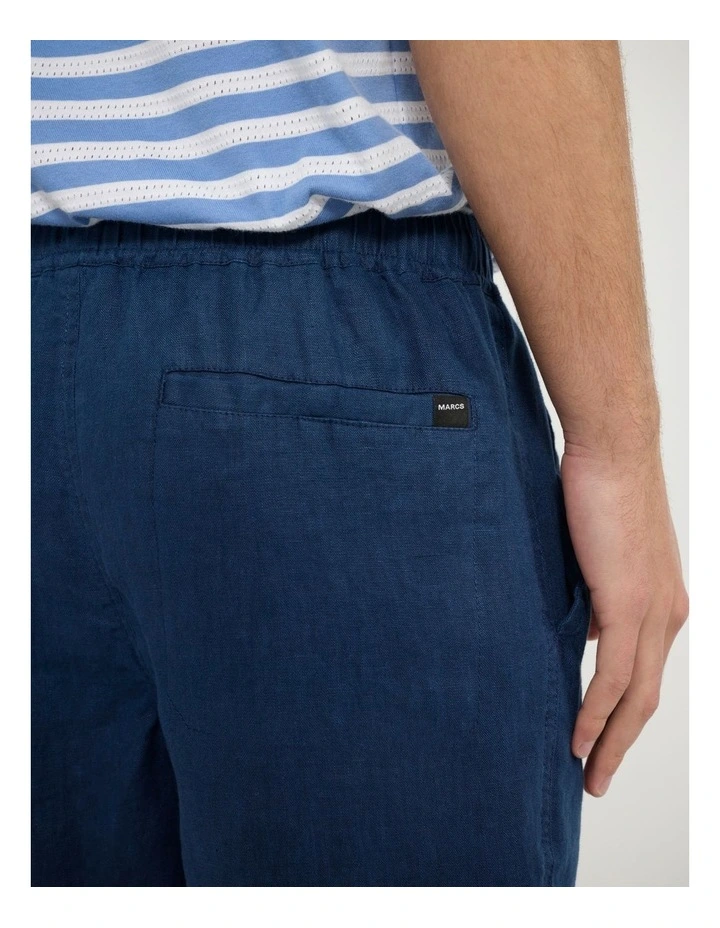 Carter Linen Short in Navy image 5