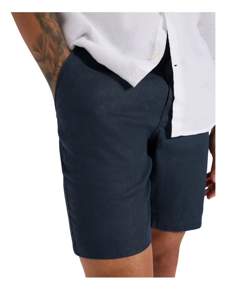 Hamish Linen Short in Navy image 5