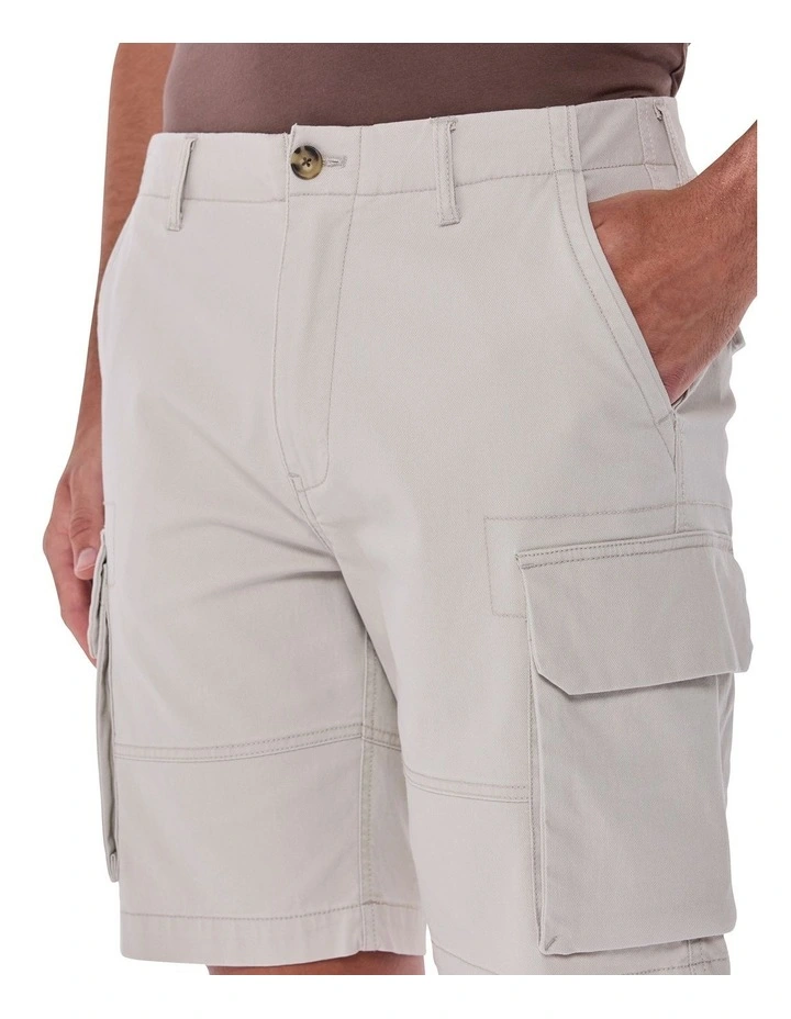 London Cargo Short in Sandstone image 3